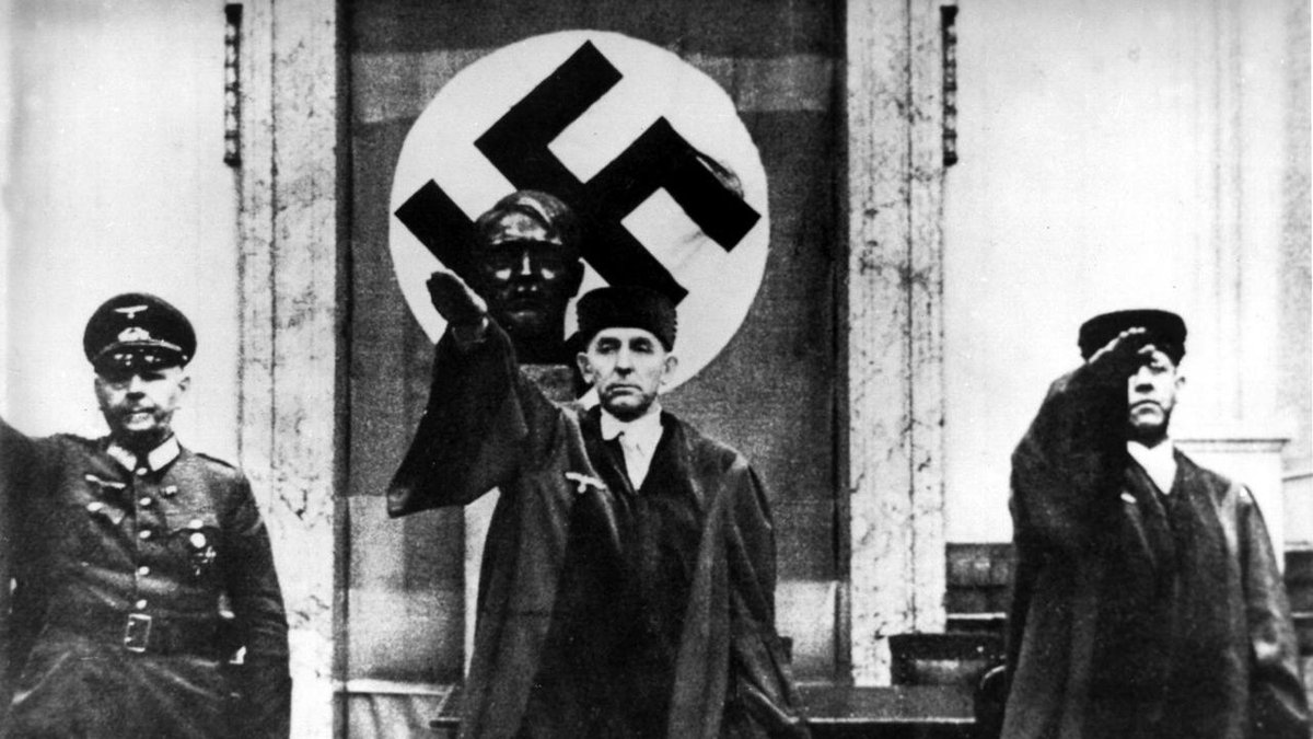 cue_view's tweet photo. @elonmusk Tell that Adolf Hitler https://t.co/Tj4grVrdnW