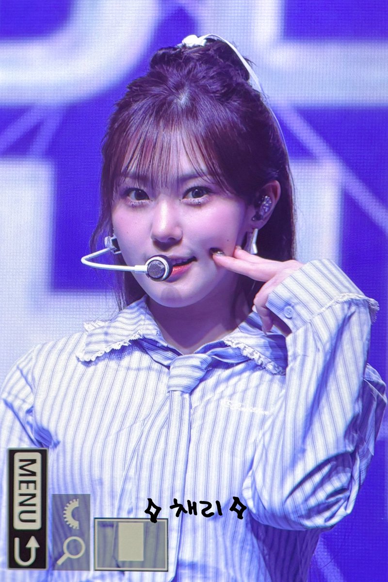 240216 팬콘서트 프리뷰

모찌피스 〰️〰️🍡

#케플러 #Kep1er
#김채현 #KIMCHAEHYUN #キムチェヒョン