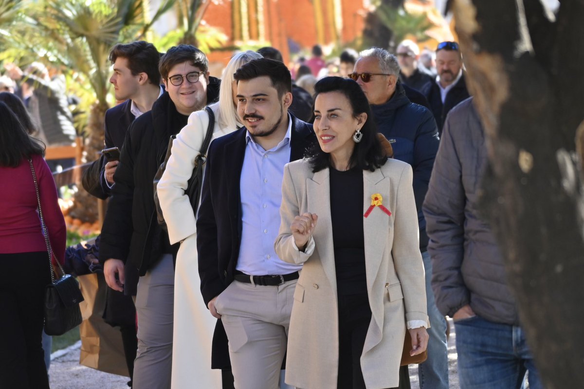 tomatis_gabriel's tweet image. 🍋 Hier à #Menton, aux côtés d’@A_Masson06 pour le lancement de la 91e #FeteDuCitron ! Jusqu’au 2 mars, la cité des citrons vibrera au rythme de cet événement emblématique qui fait la fierté de notre territoire.