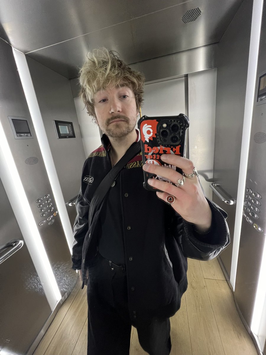 Jack Wood (@jackandwood) on Twitter photo Last Sunday morning lift selfie!
Get stuck into Sunday breakfast eh <a href="/XSManchester/">XS Manchester - 106.1 FM, DAB+ & App</a>
8-12 Last Sunday morning lift selfie!
Get stuck into Sunday breakfast eh <a href="/XSManchester/">XS Manchester - 106.1 FM, DAB+ & App</a>
8-12