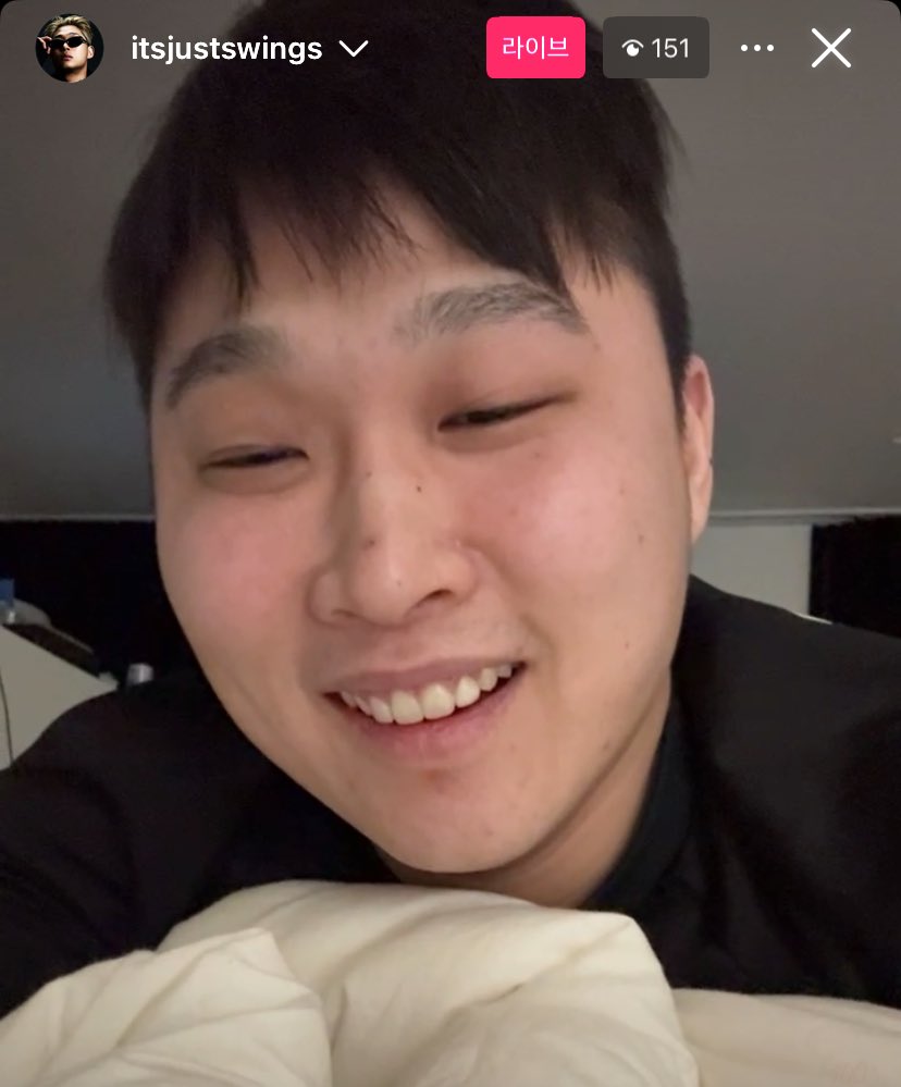 새벽에 스윙스가 라방키고 연기 보여줬는데 지도 웃긴지 대사 치다가 ㅊ쪼갬