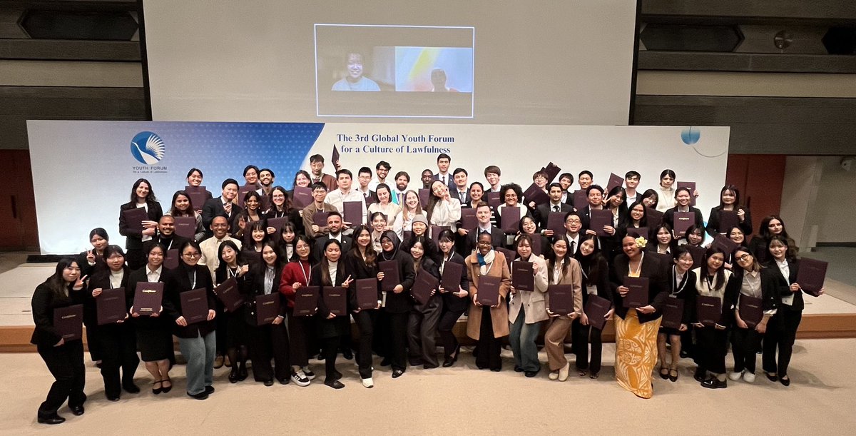 In the course of the active debate, youth participants have formed strong friendship. Hope they touch base with each other, and they will cross their paths again  somewhere in the future. 💫 #ColYF