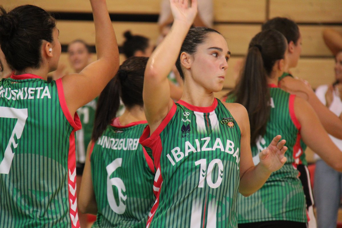 Cerrada la cartelera de partidos para ayer sábado con sabor agridulce. En 2.ª Feb <a href="/zornotzast/">Teknei Bizkaia Zornotza</a> vuelve de Algeciras como colista, pero <a href="/IbaizabalST/">Ibaizabal ST</a> obtiene un gran triunfo en LF2.
Gaur gehiago eta bihartik aurrera kronika guztiak!
Beti bezala zonabizkaina.com