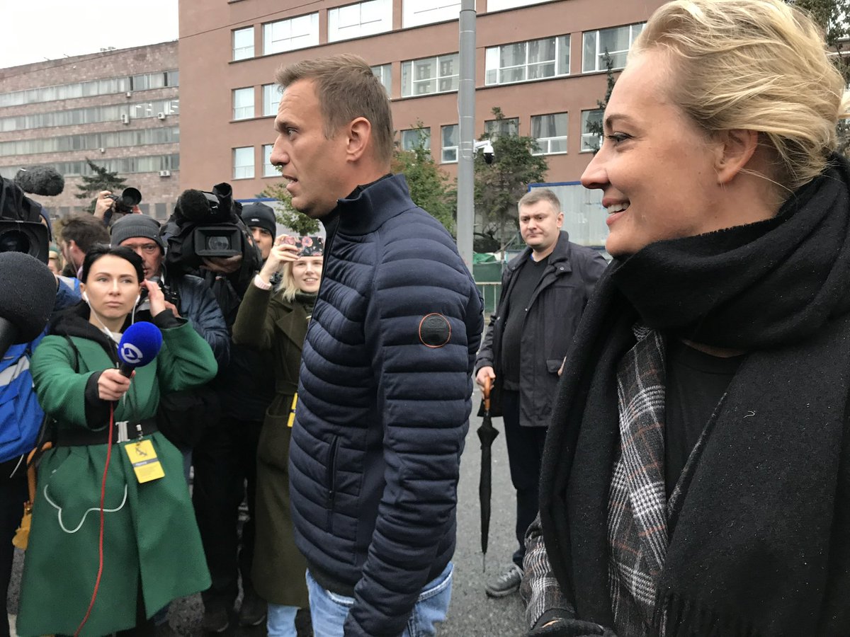 My picture of Alexei #Navalny and his wife Yulia at a street protest in Moscow, #Russia, 2019. Today, 16 February, is the first anniversary of Navalny's death in a Russian prison.