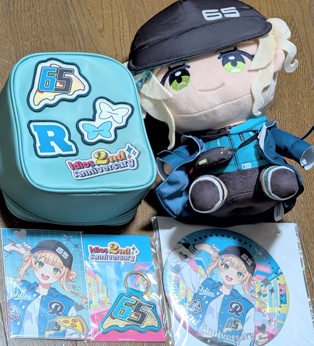 Idios イディオス BIGおすわりぬいぐるみ 2nd Anniversary Idios