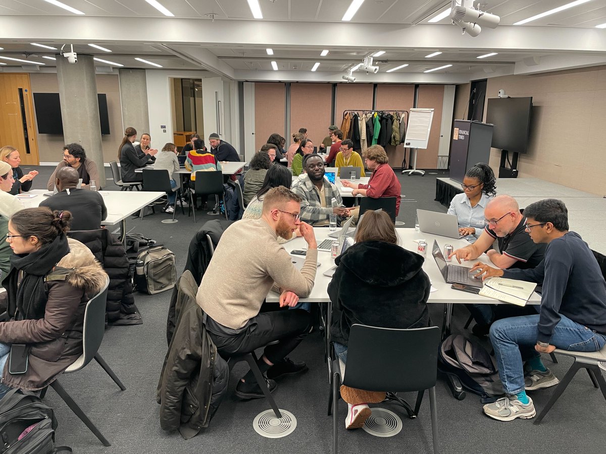 codebarLDN's tweet image. We are incredibly grateful to @FT for hosting our workshop. Massive gratitude to the incredible Financial Times team and coaches! 🌈Ready to dive into the world of coding ? Sign up codebar.io