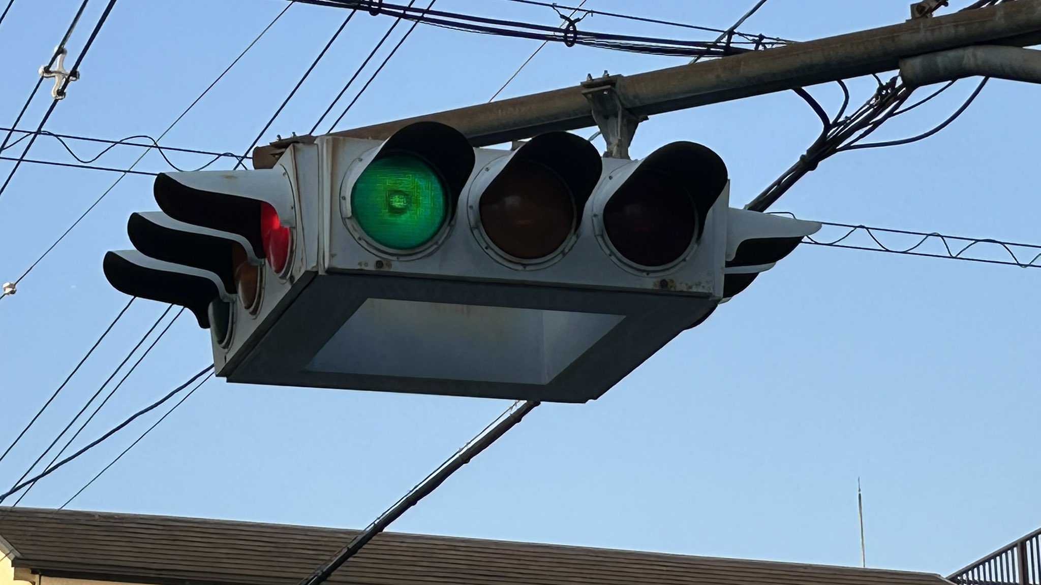 鉄道信号機 航通信号 on X: