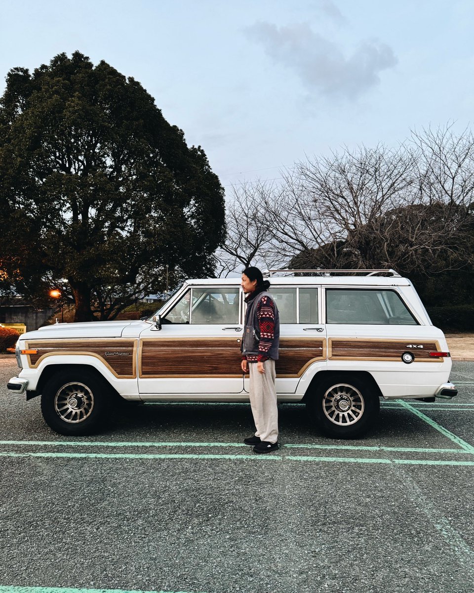 naoki_matsuda_Camp (@naoki__matsuda) on Twitter photo 久々にwagoneerでさつまいも食いながらコーヒーを飲んだ🍠☕️
#jeep
#ジープ
#wagoneer
#ワゴニア 久々にwagoneerでさつまいも食いながらコーヒーを飲んだ🍠☕️
#jeep
#ジープ
#wagoneer
#ワゴニア