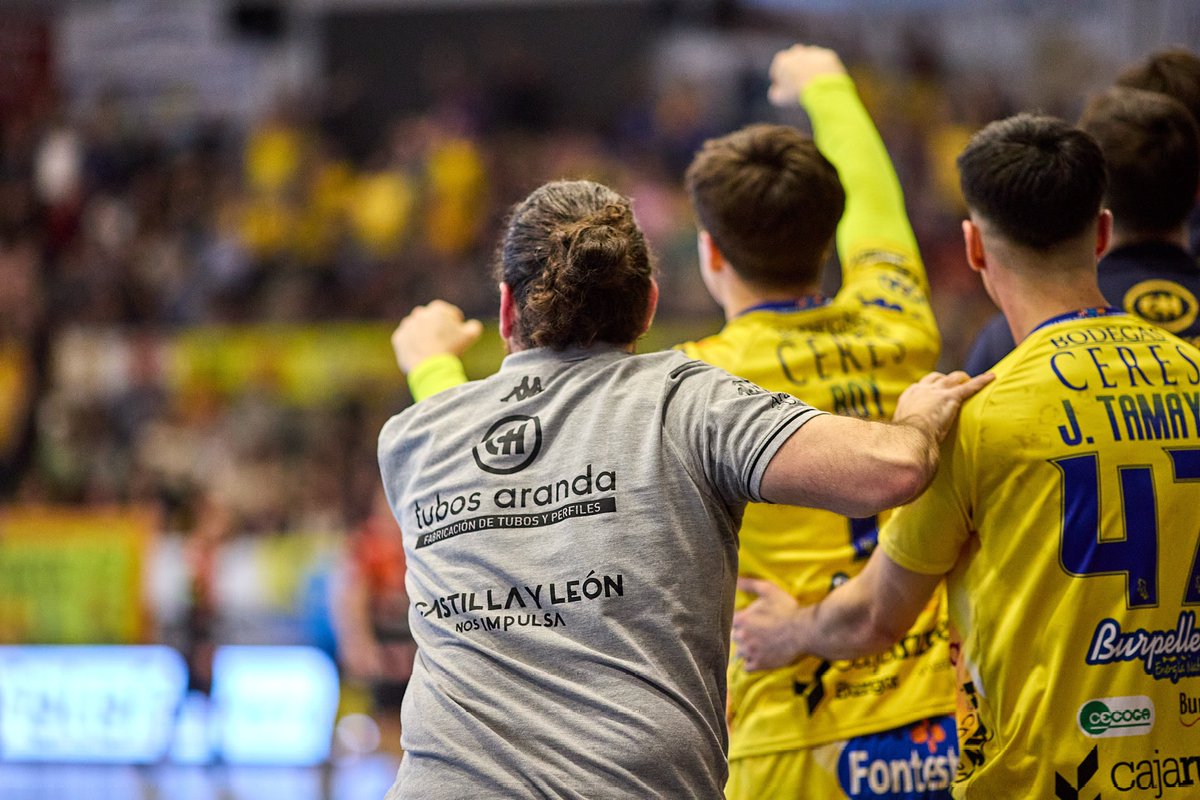 bmvillaaranda's tweet photo. 𝗘𝗹 𝗽𝗿𝗶𝗺𝗲𝗿 𝗮𝘀𝗮𝗹𝘁𝗼 𝗱𝗲 2️⃣0️⃣2️⃣5️⃣ 𝗮 𝘃𝘂𝗲𝘀𝘁𝗿𝗼 𝗹𝗮𝗱𝗼 💛

📸 @soy_arcalle

#QueMerezcaLaPena 
#VDAADE
#SomosASOBAL https://t.co/ZP5w0ec1Mb