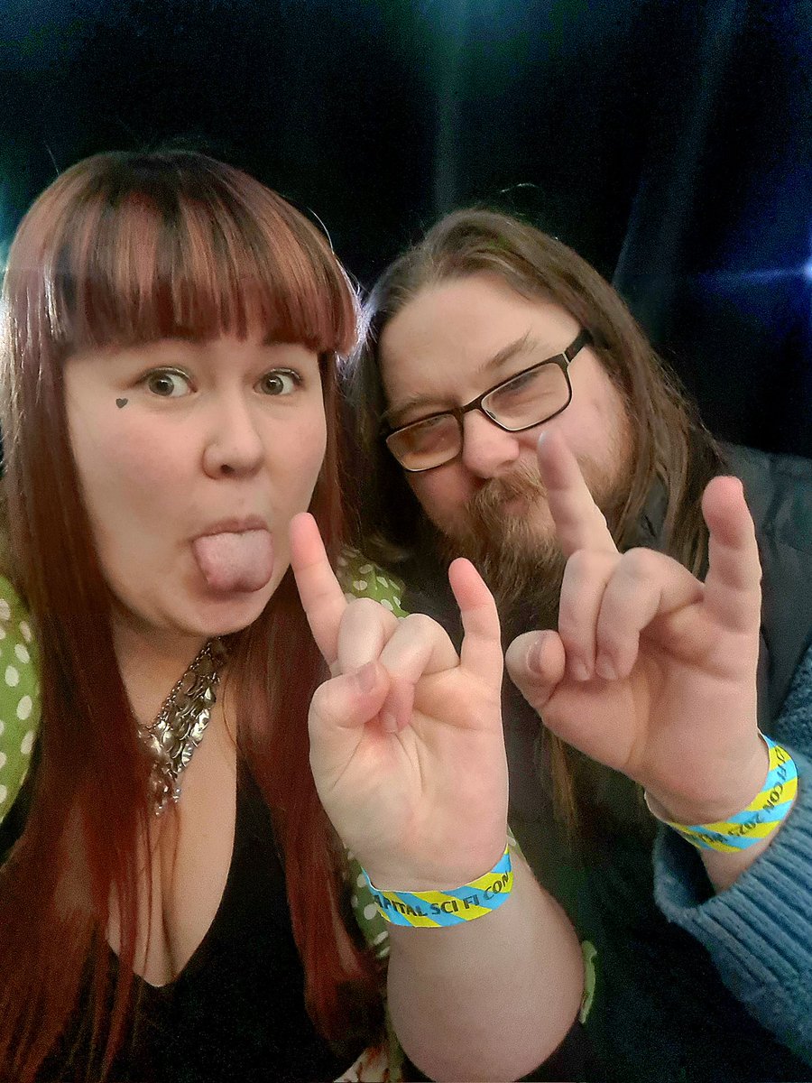 Chloe Henderson Artist tweet media