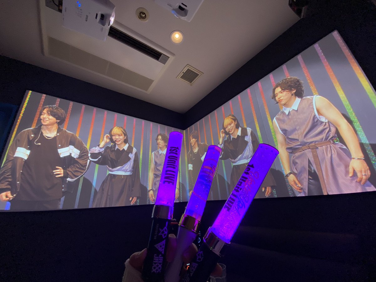kow_17285's tweet photo. いれぶん鑑賞会&ちょこっとダンス練習でした✨
ライブ映像ほんっまに何回見ても最高!
一日中たのしかった〜〜✌️
#_CLEGIT https://t.co/K7lJNg6zKs