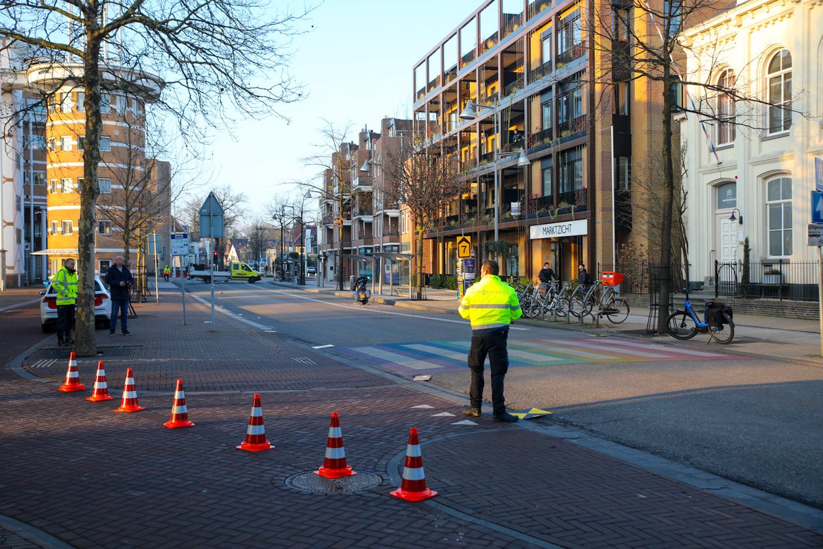 Onderzoek op Stationsstraat in Apeldoorn