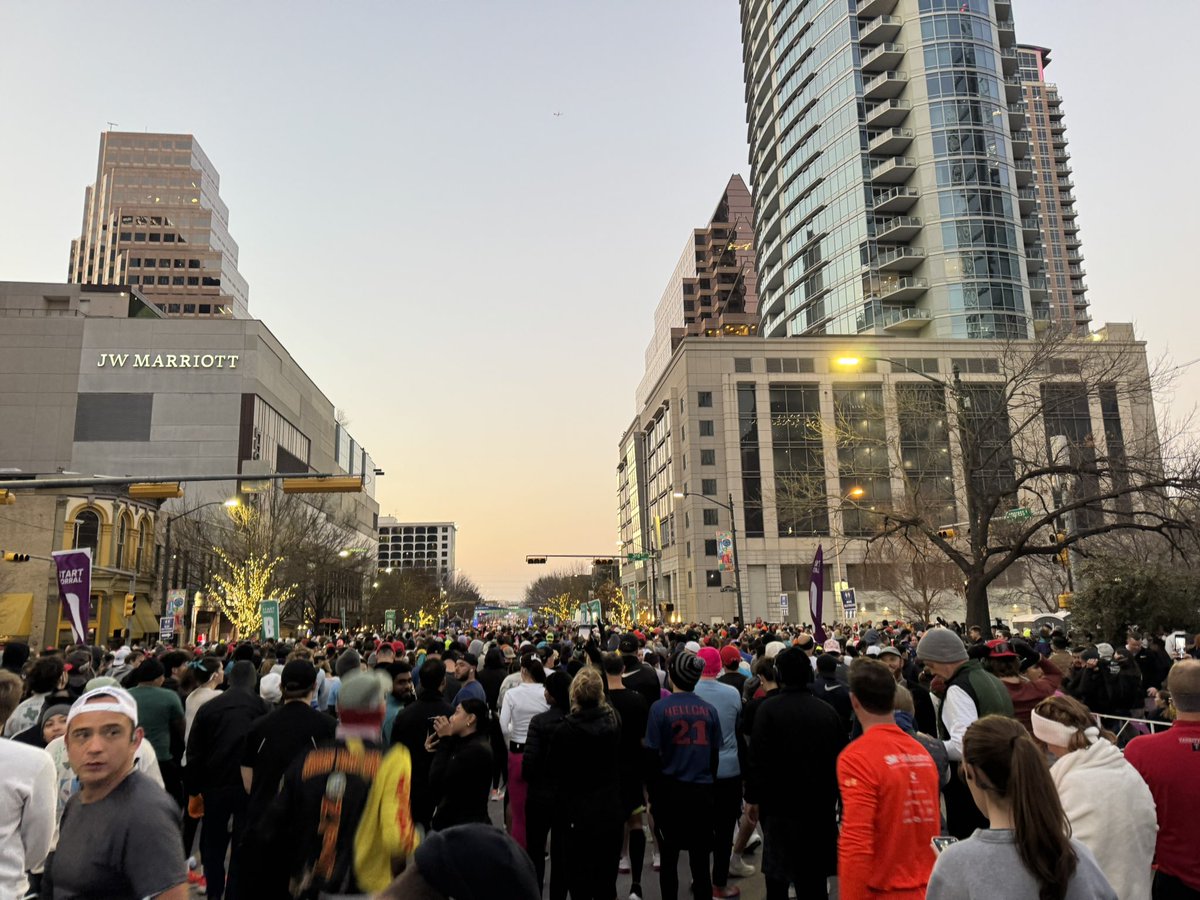 SalmanConsult's tweet photo. Let’s goooo!! Austin half marathon💪🏻 see you at the finish line https://t.co/EAF7XCaopl