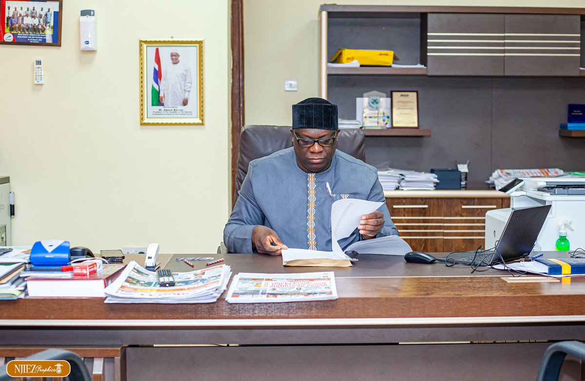 njiez_graphics's tweet image. Corporate Profile Shoot .
For the CEO, of NACAA (National Accreditation Quality Assurance Authority).
#njiezgraphics #corporate #profiling #photography