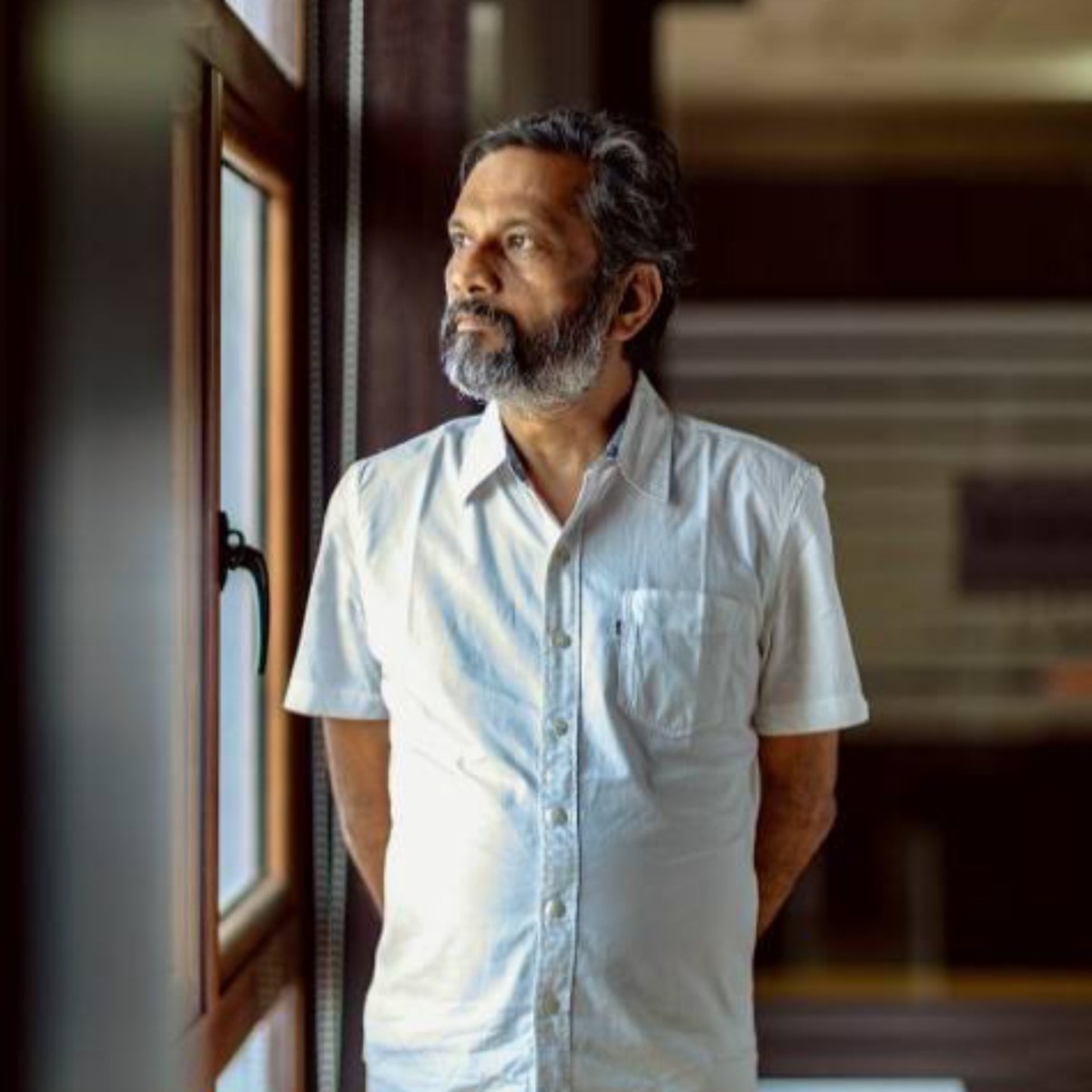 shorts_91's tweet image. Zoho founder Sridhar Vembu steps down as CEO, appoints Shailesh Kumar Davey, advocates for sustainable growth and safety measures.

Read more on, shorts91.com/category/busin…

#Sridharvembu #Zohofounder