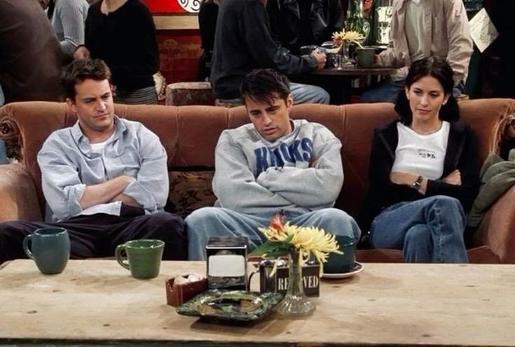 ChandlerBing_12's tweet photo. Tomorrow is Monday again https://t.co/dJ7VUAWPd3