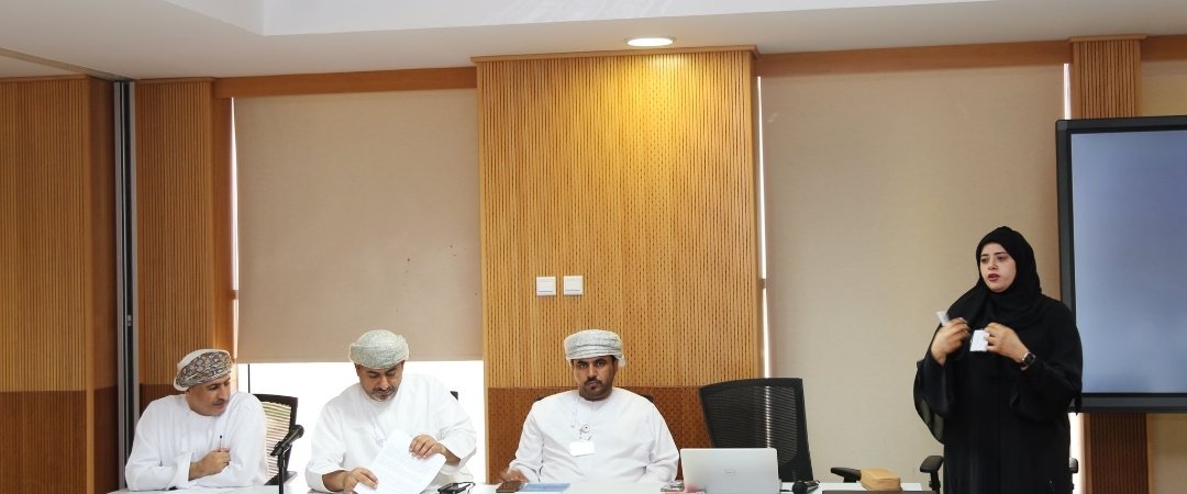 ogslu's tweet photo. عقدت النقابة العامة لقطاع النفط والغاز إجتماعها السنوي بالجمعية العمومية حيث تم عرض التقرير السنوي لعام ٢٠٢٤ وتم التفاعل مع استفسارات النقابيين كما تم تقديم محاضرة توعوية خاصة لأمناء السر و عامة للنقابيين في صياغة المحاضر بشكل احترافي https://t.co/Vbyd7XVaeL