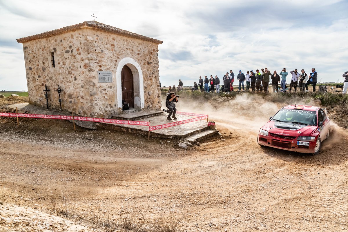 GRAN ESTRENO EN LA ALCARRIA MADRILEÑA

Día perfecto en Pezuela de las Torres como localidad anfitriona del IV Rallysprint Alcarria Madrileña.

Muchísimo público y una prueba que no se decidió hasta el último tramo.

Lee la crónica completa en nuestra web:
escuderiacentro.es/2025/02/16/gra…