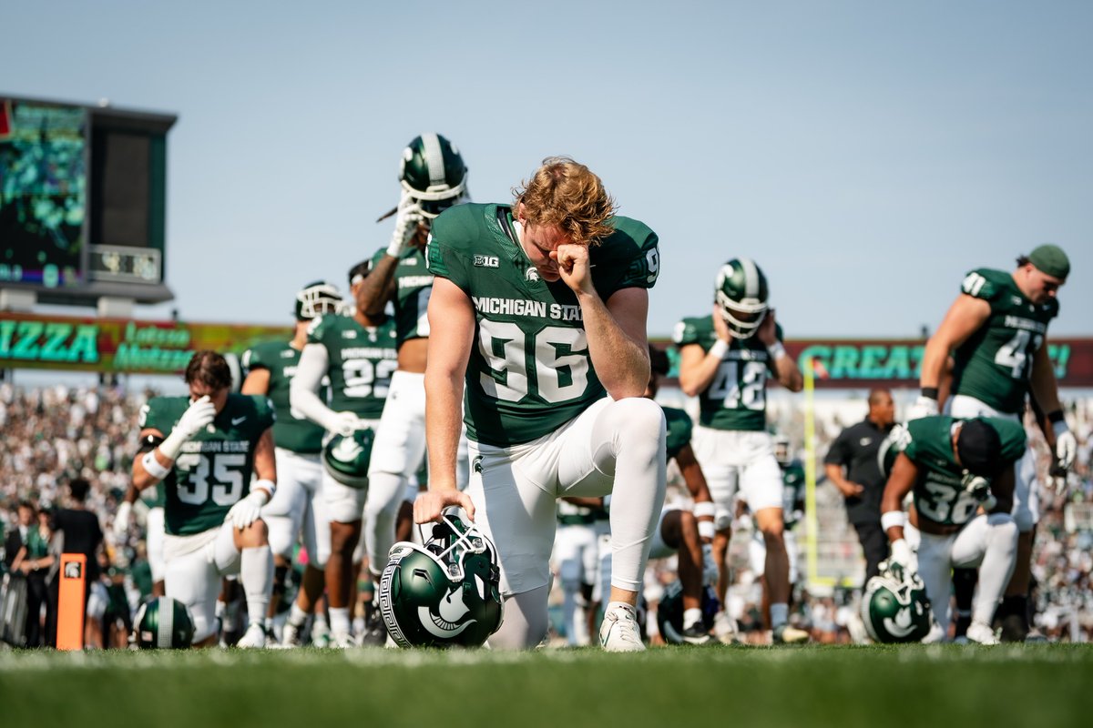 Michigan State Football (@msu_football) on Twitter photo happy birthday <a href="/RyanEckley1/">Ryan Eckley</a> 🎉🥳 happy birthday <a href="/RyanEckley1/">Ryan Eckley</a> 🎉🥳