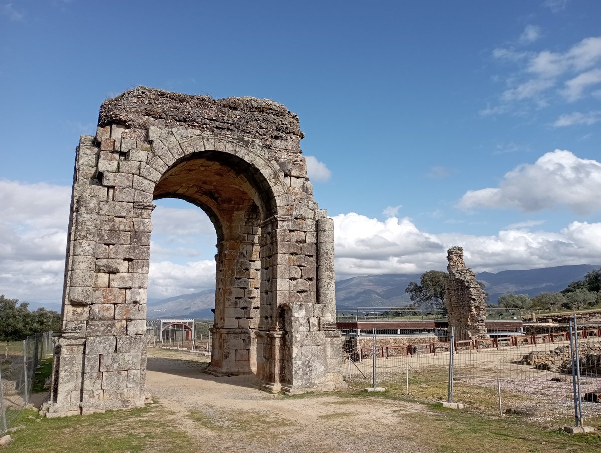 acruzcal's tweet photo. #Extremadura #preprimavera #ValledelAmbroz 🌷🌳🌱 https://t.co/dD6Lbm1iaq