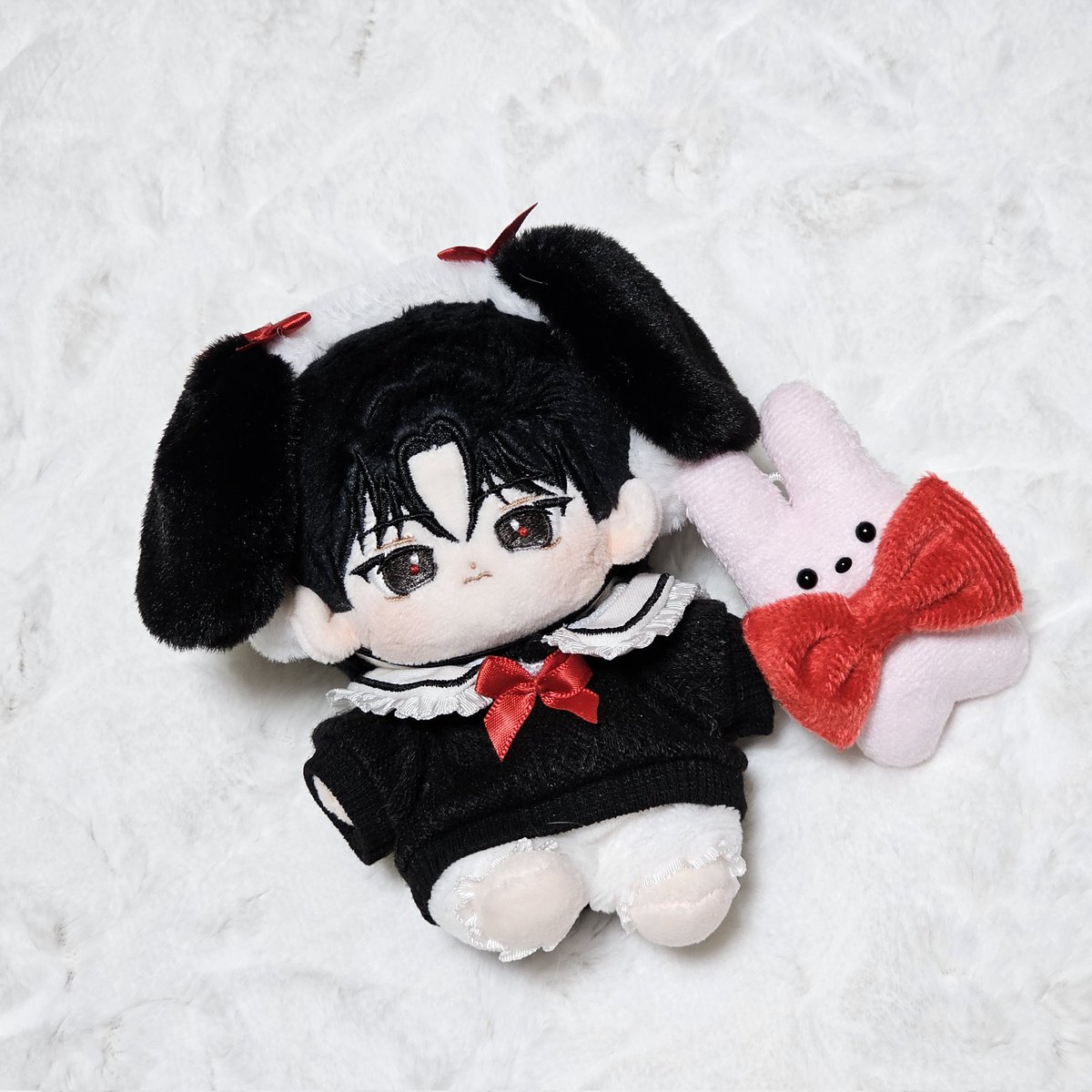 _misom's tweet image. 🎉괴담 출근 1억뷰 달성 축하🎉

괴출 1억 뷰 달성을 기념하여 rt 추첨 한분께 미니솔 보내드립니다🥳

괴출 전편 소장 인증 받으며, 비계/거래계는 제외됩니다!

현재 생산중인 인형이라 실제 배송까지는 시일이 조금 걸리는점 참고 부탁드려요!!

#괴담출근