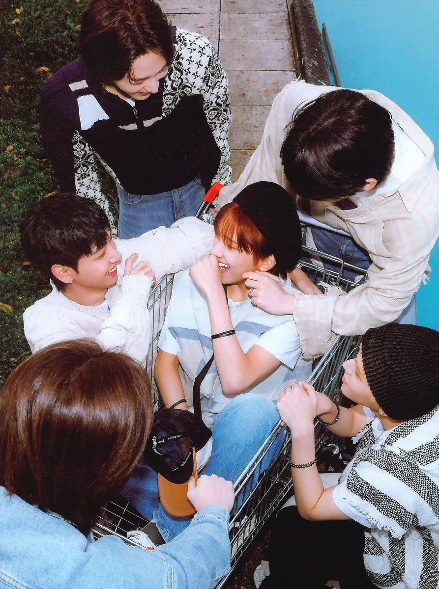 boynextdoor adoring their woonbaby moments as he’s graduating now 🥺; a thread