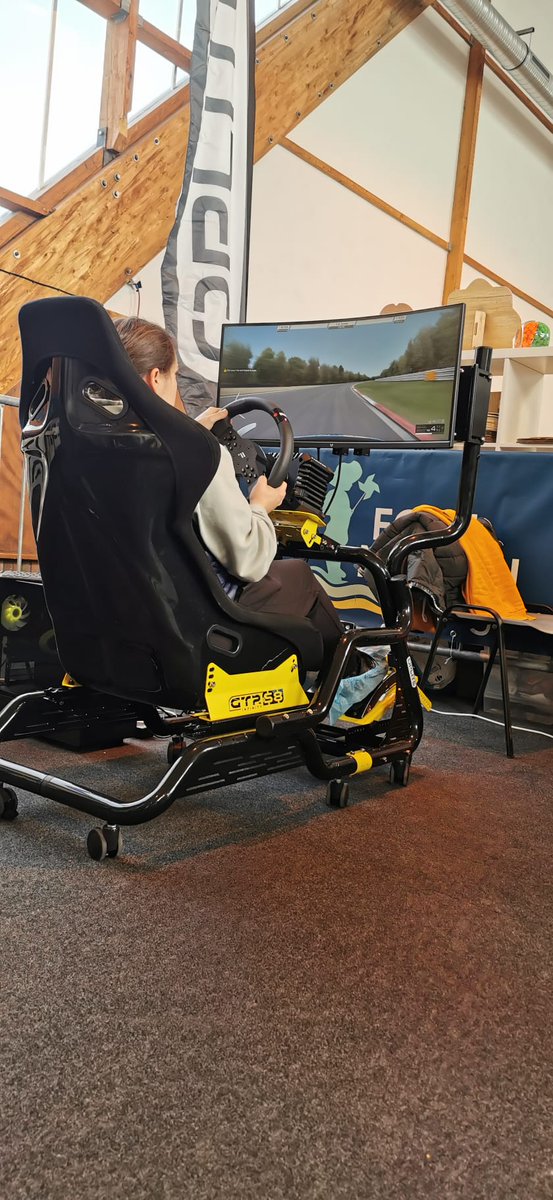 🔥 Le salon continue 🔥

#fortmahon #arcade #Festival