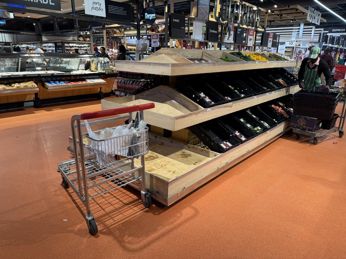 Africa’s next billionaire will come from the logistics sector.

This is one of <a href="/Shoprite_SA/">Shoprite SA</a> top stores in Lusaka. No tomatoes and limited vegetables. Reason: they were waiting for a truck.

No tomatoes at the nearby <a href="/PicknPay/">Pick n Pay</a> 

How is this possible when the markets are full?