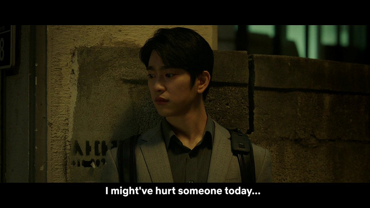 aidollze's tweet image. mijung who’s living cautiously in order to not hurt anyone because of her curse and dongjin who’s choosing to ignore that his job is intentionally hurting people.. kang full you’ve done it again
#TheWitch #TheWitchEP1