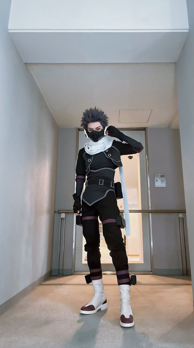 PhotoKrkg's tweet image. 心操くんのヒーロスーツのコスプレして来た