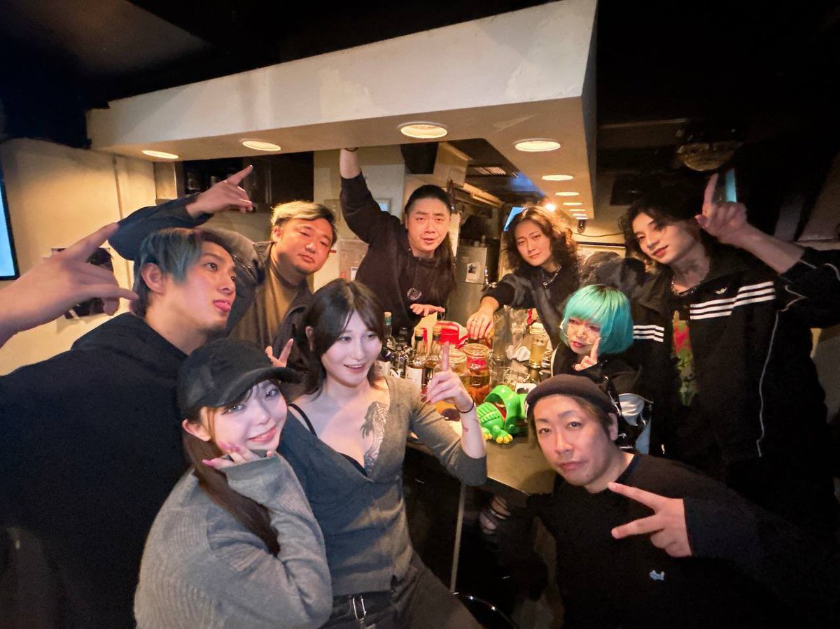 BAR_TOYDOGs's tweet photo. 2ๆ16ๆฅ๏ผๆฅ๏ผ๐๐๐๐ป๐๐พ๐ค ๐พ
:
๐ฐ๏ธ21:00ใ6:00โ๏ธโจ
๏ผ
ใชใงใ๐พ21ๆใ@hoimin04050330
ใใ ๅ๐ฆด21ๆใ @yun_dayoiii
ใใพใฏใไผใฟโผ๏ธ
๏ผ
๏ผ
็ท2ไบบใงใๅพ
ใกใใฆใใใพใ(*^^*)
้จใใใ
#ShineSunday
#ShineSunday
#ShineSunday https://t.co/Af2i22Rj7H