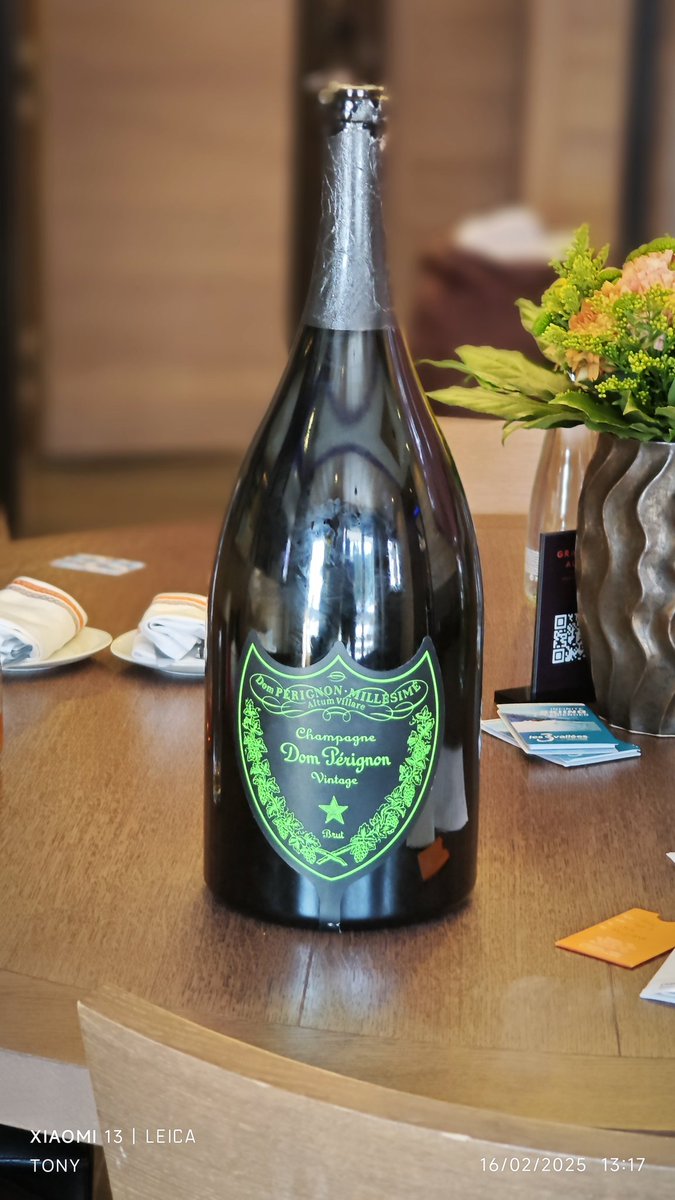 94tony19's tweet photo. 6lt #Dom_Perignon🥂 https://t.co/iRHPLeFGqY