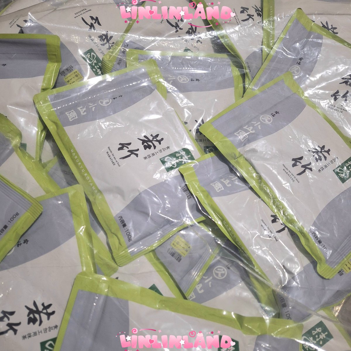 [พร้อมส่ง] มัทฉะ Marukyu koyamaen WAKATAKE 🌱✨️

🌱ซองละ 1,100 บาท🌱
- ขนาด 100 กรัม หมดอายุเดือน 8 -

🚚ไม่รวมส่งในไทย EMS เริ่ม 60 บาท
#มัทฉะ #พรีออเดอร์ญี่ปุ่น #มัทฉะแท้ #ชาเขียวญี่ปุ่น #รับหิ้วญี่ปุ่น #marukyukoyamaen #MARUKYU