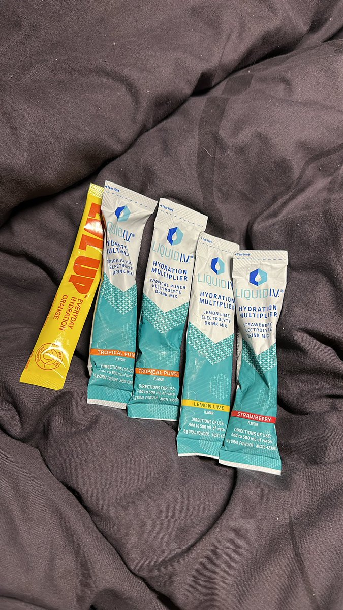 ItsErikabYo's tweet image. My samples I choose with my chemist warehouse order 
#freesamples