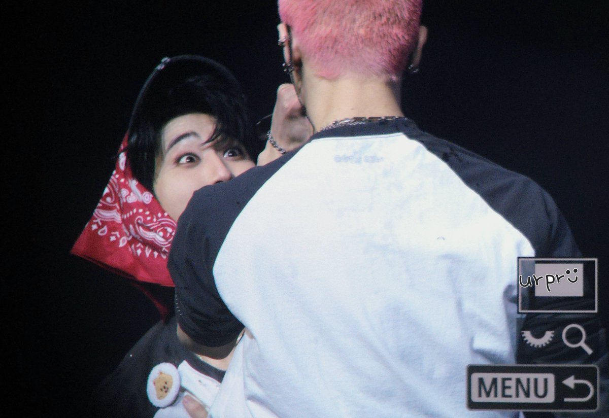 250216 웁스 ㅋ.ㅋ  prev 
#스트레이키즈 #straykids #HAN #한지성 #HANJISUNG #랩잘춤잘 <a href="/Stray_Kids/">Stray Kids</a>