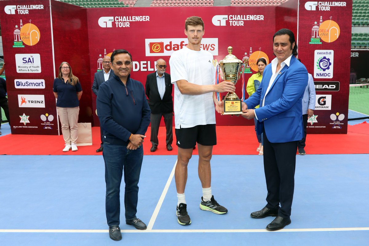OfficialDLTA's tweet photo. 🎾 Singles Final &amp; Presentation! (1/2)📸

🇮🇳 Day 7 of the Delhi Open 2025
📍 DLTA Complex

#DelhiOpen2025 #OnTheRise #ATPTennis #TennisIndia #ChallengerTour #ATPChallenger #Tennis #IndianSports #Sports #DLTA #Delhi #DelhiOpen https://t.co/HM77UiOLr9