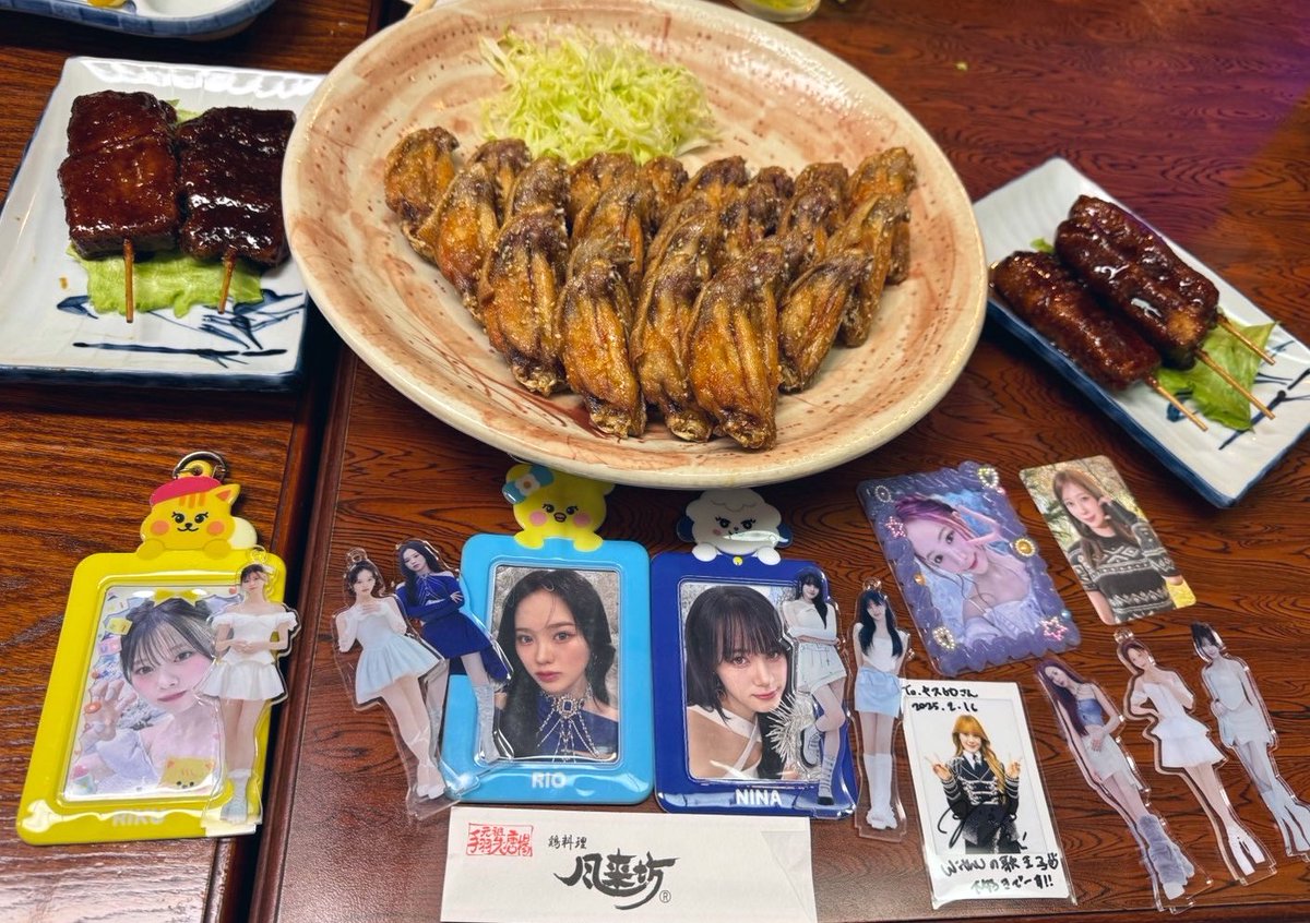 愛ばか会🌳🦭🐸💉🌼

2年前にNiziUちゃんが来てくれたお店に行ってきたよ〜🌈✨

NiziUあいちてる🫶

#NiziU_AWAKE
#愛知WithU