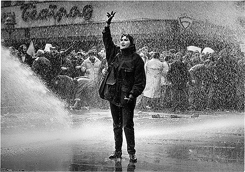 etfblokada's tweet image. Mart je uvek bio turbulentan za naš narod.
09.03.1991.
12.03.2003.
17.03.2004.
24.03.1999.
27.03.1941.
Sta nam donosi ovaj mart ostaje da vidimo...