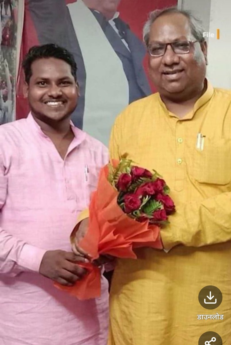 निषाद पार्टी के प्रदेश सचिव धर्मात्मा निषाद ने आत्महत्या कर ली है,
आत्महत्या से पहले उन्होंने फेसबुक पर एक Post लिखी,
और अपनी मौत के लिए मंत्री संजय निषाद और उनके दोनों लड़कों क़ो जिम्मेदार बताया है,

धर्मात्मा निषाद ने लिखा है कि,
मन करता है कि संजय निषाद और उसके दोनों लड़कों की