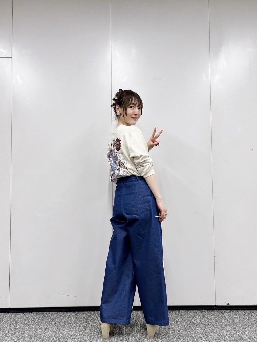 この後22時30分からは『明治 presents 花澤香菜のひとりでできるかな
