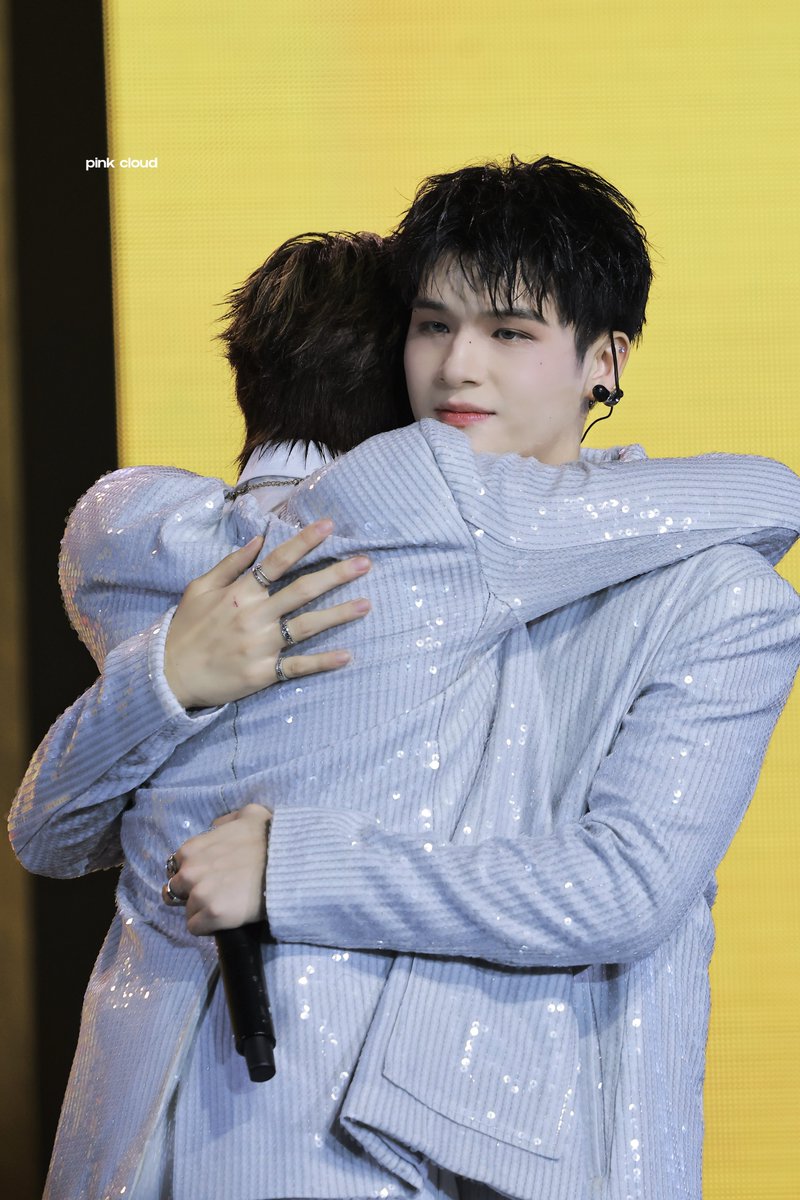 pinkcloud2830's tweet photo. Warm hug 🫂🥹
อยู่ข้างๆกันแบบนี้ตลอดไปเลยนะ🤍

SKY-NANI FRIENOMENON DAY2

#SkyNaniFanconD2 https://t.co/XxNspJPNdr