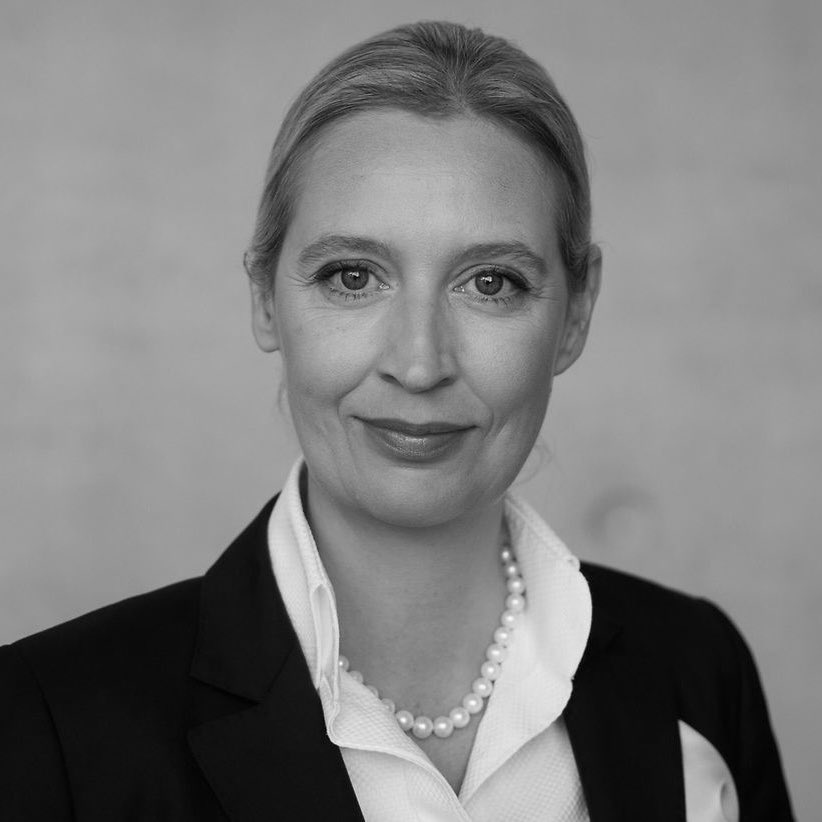 lena | frau knax tweet media