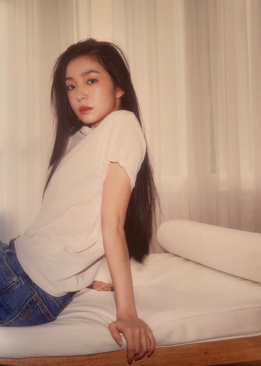 kpopsapphic's tweet photo. Irene (Red Velvet) https://t.co/KfhxyjgW6c
