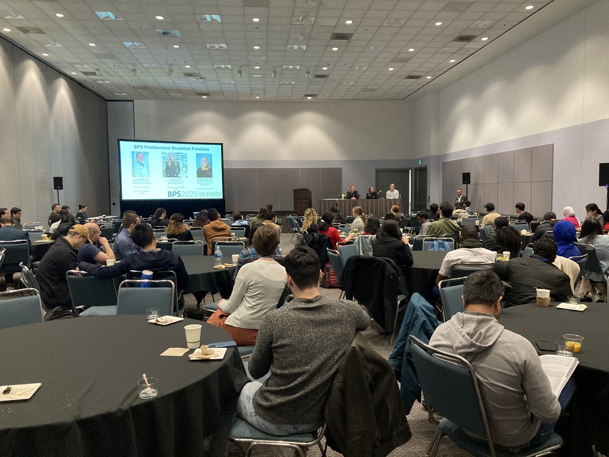 Deepak Kumar (@deepaknextprez) on Twitter photo Networking and great conversations at the Postdoc Breakfast at #BPS2025 ! A fantastic opportunity to connect with fellow researchers and discuss science, careers, and collaborations. <a href="/BiophysicalSoc/">Biophysical Society</a> #BiophysicalSociety #PostdocLife Networking and great conversations at the Postdoc Breakfast at #BPS2025 ! A fantastic opportunity to connect with fellow researchers and discuss science, careers, and collaborations. <a href="/BiophysicalSoc/">Biophysical Society</a> #BiophysicalSociety #PostdocLife