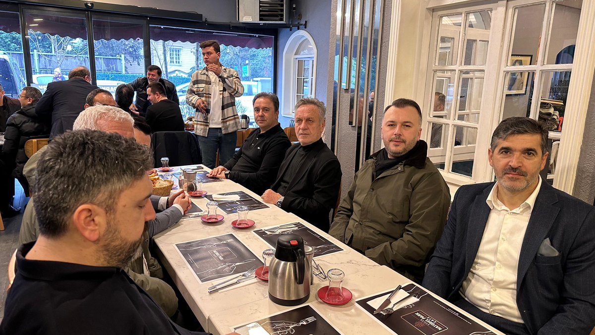 avcilarakparti's tweet photo. Avcılar AK Parti teşkilatı olarak Ordulu hemşehrilerimizle kahvaltı programında bir araya geldik. Gönül soframızda samimiyet ve muhabbet vardı. Birlik ve beraberliğimiz daim olsun! 

#AKParti #Avcılar #Ordulular #BirlikteGüçlüyüz https://t.co/jZ11qlzWcm