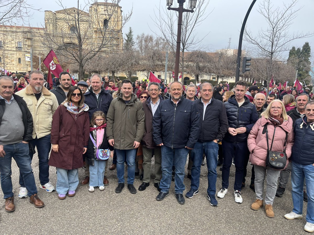📸Álbum de la manifestación del #16F en #LeónEsp por el futuro de la provincia