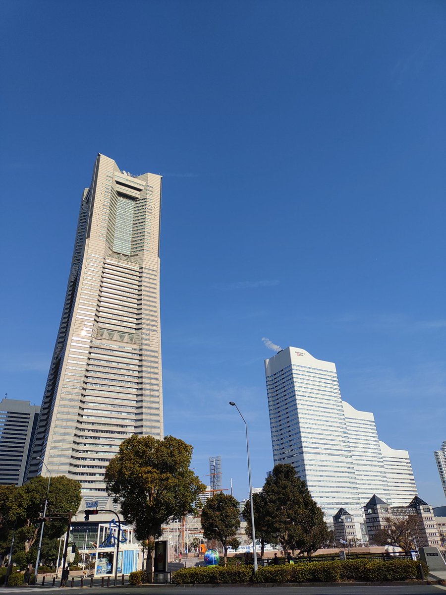 yukk_run's tweet image. 湘南国際マラソン以来、ロング走をしていなかったので、よこはま月例には行かずお一人ロング😊
40キロ走をやってみました！

設定は4&apos;30/kmでしたが、後半ペースも上がり平均で4&apos;17/km
ほぼサブスリーペースとなりました😃

食事は蒸しパン１つだけ、エナジージェルもなし
フルマラソンに補給は不要？