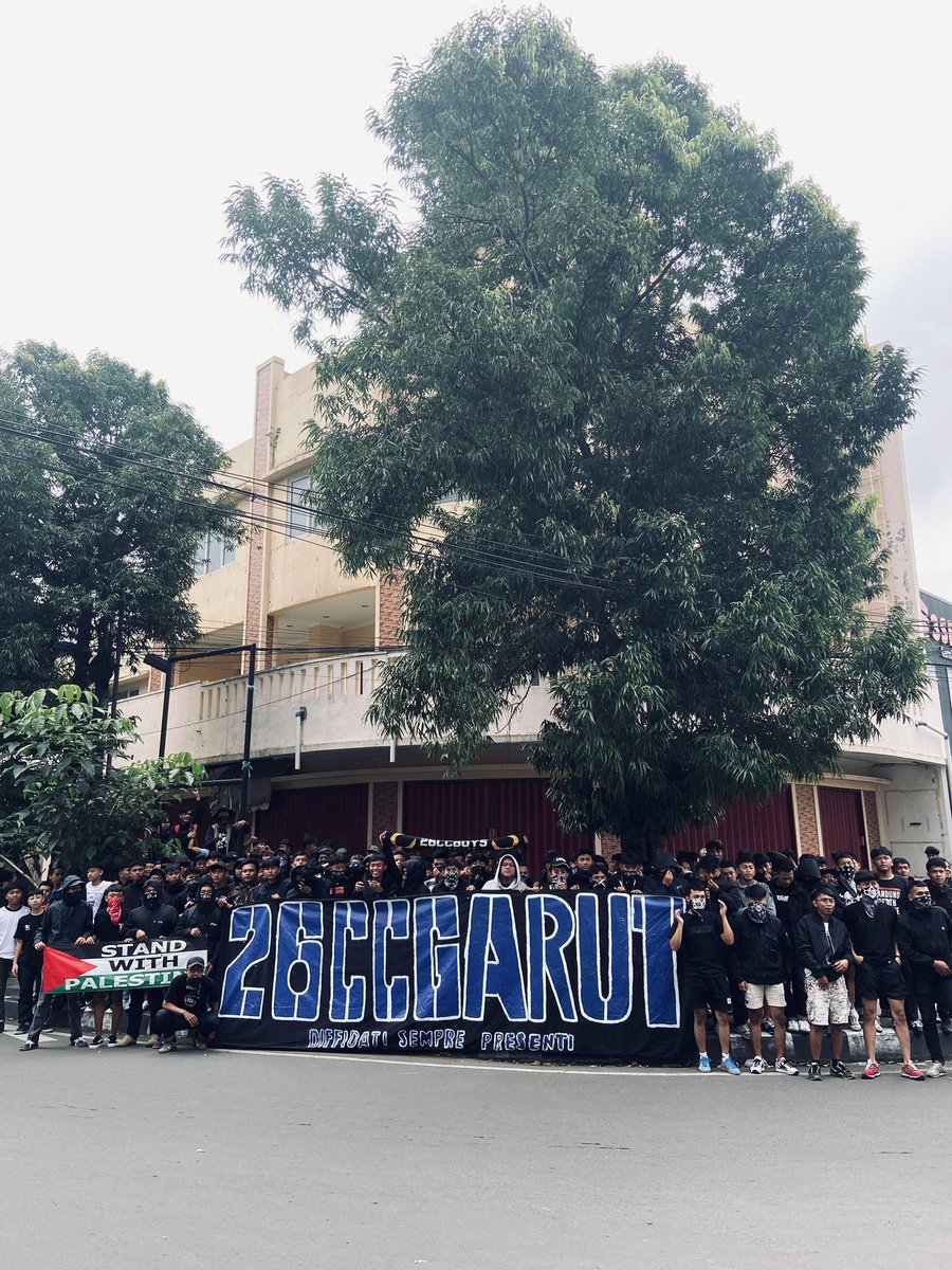 26CCGARUT's tweet photo. Nuhun barudaks!% https://t.co/JlxYFnDxED