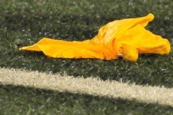 jemjbluethunder's tweet photo. Last night I watched the replay of the Chiefs vs. Eagles LIX Super Bowl and I ain’t gonna lie, I was nervous that the Refs were going to call Roughing The Passer on the Eagles 😳. It would have really sucked if the Eagles would have had to give back the Vince Lombardi Trophy 😬. https://t.co/SCIk5s6R5p