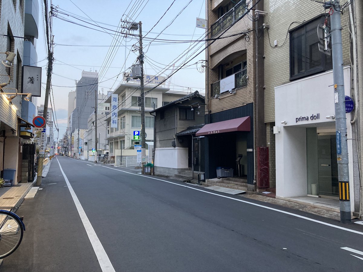 book_agora's tweet photo. 📖流浪営業開始のお知らせ📚

場所：
茶房たきもと
岡山市北区中山下2-2-44

営業日時：
毎月第3月曜日 11～16時
2月17日　3月17日　4月21日　5月19日　6月16日　7月21日

↓ https://t.co/zYcEgp8laW